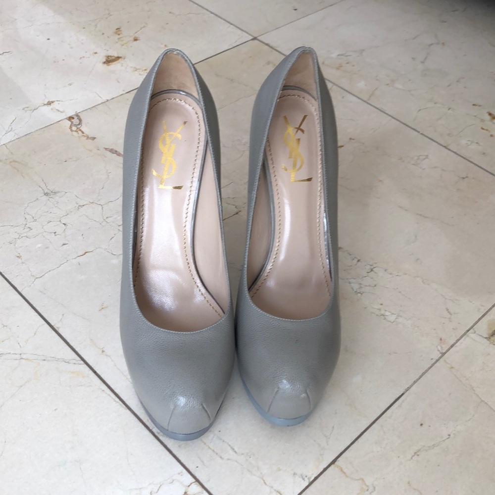 Yves Saint Laurent